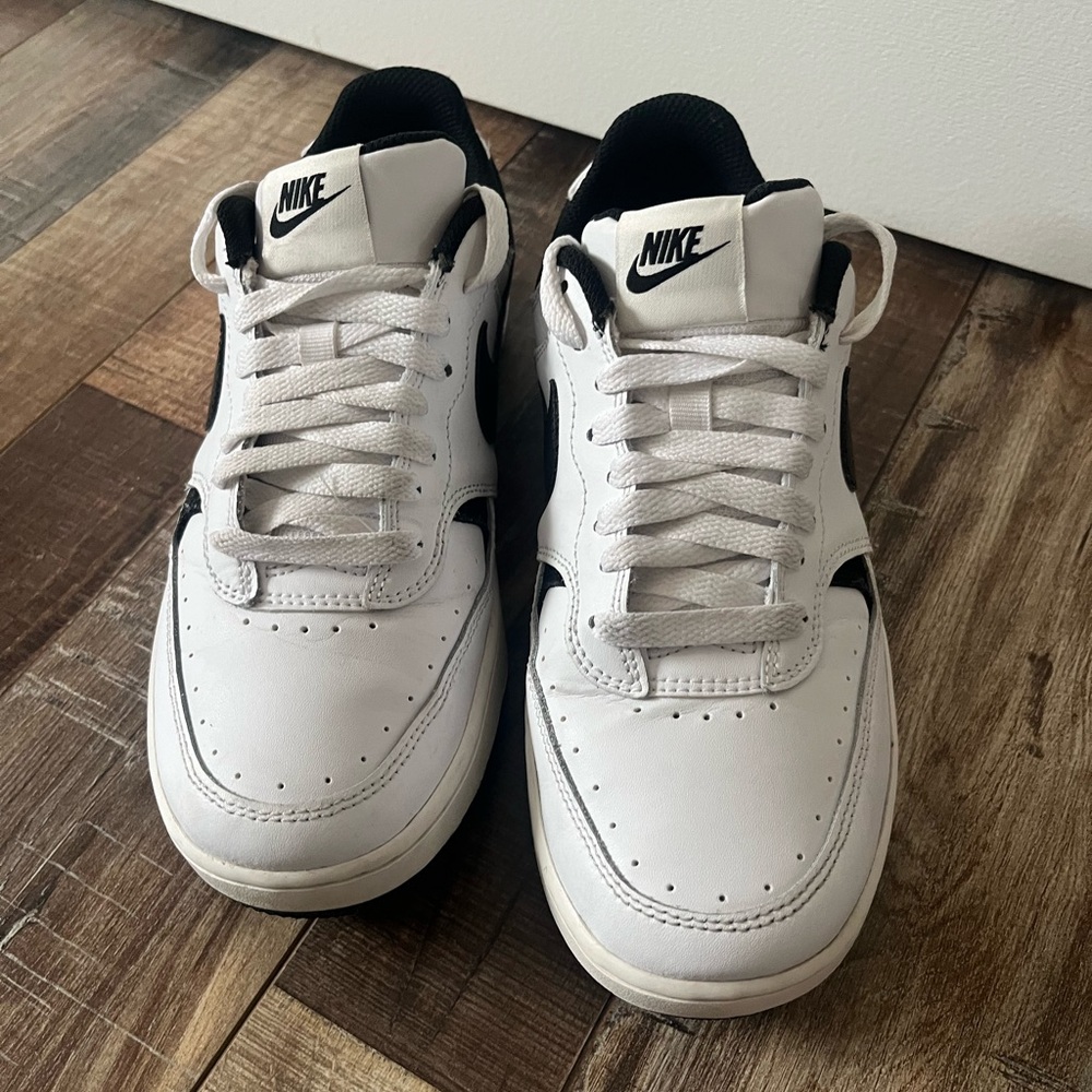 Nike low dunk pandas